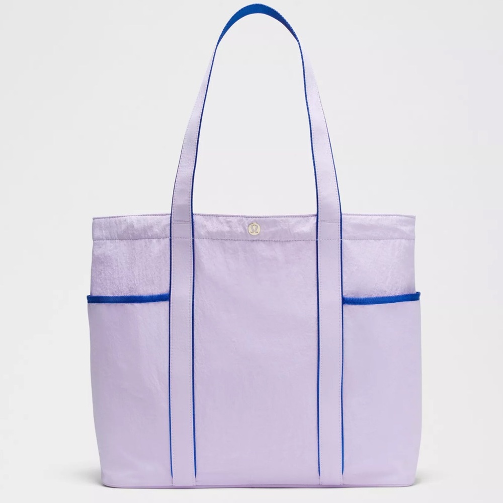 lululemon athletica RARE Daily Multi-Pocket Tote Bag 20L purple/blue